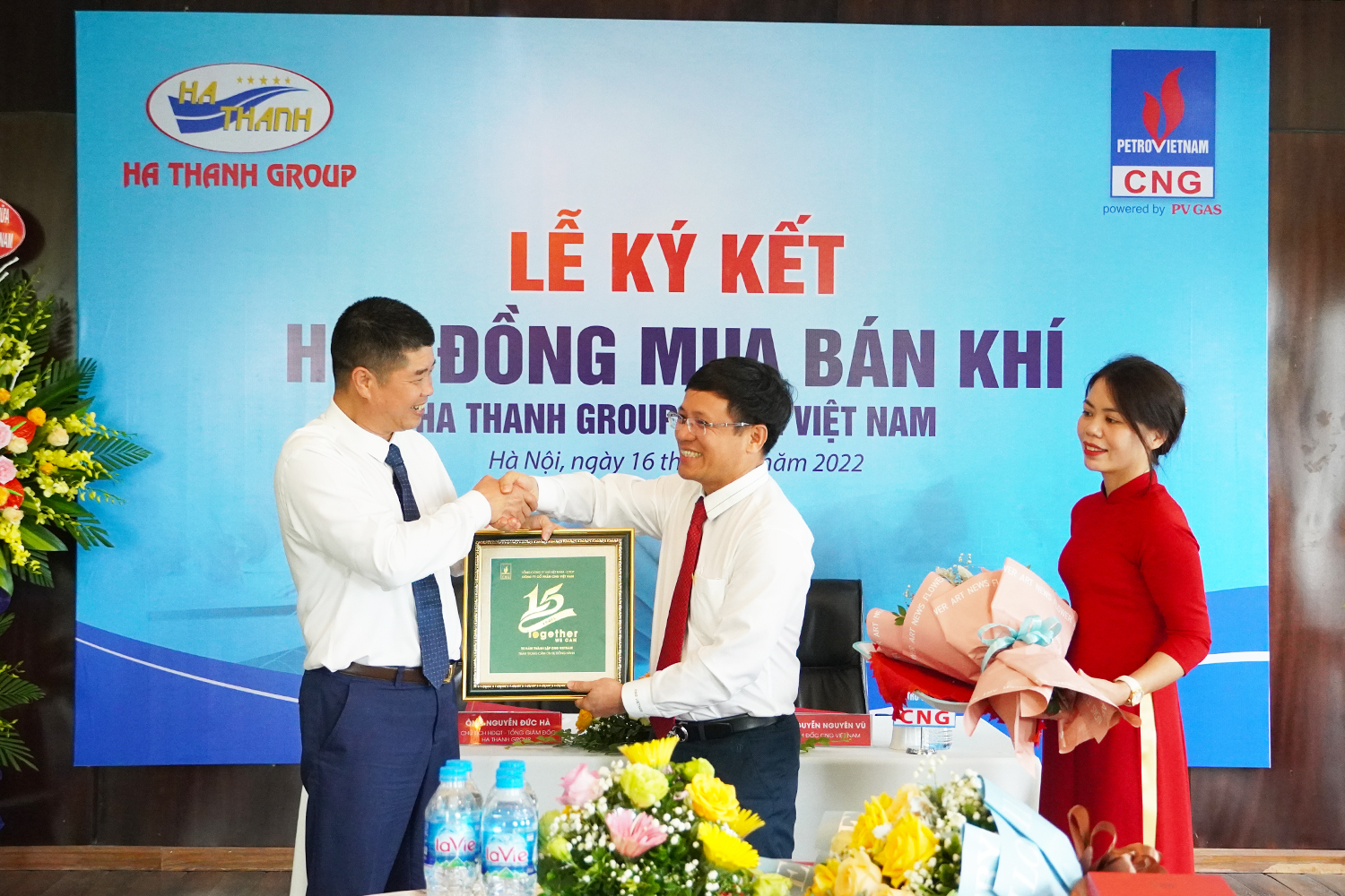 CNG Việt Nam ký hợp đồng với Hà Thanh Group năm 2022