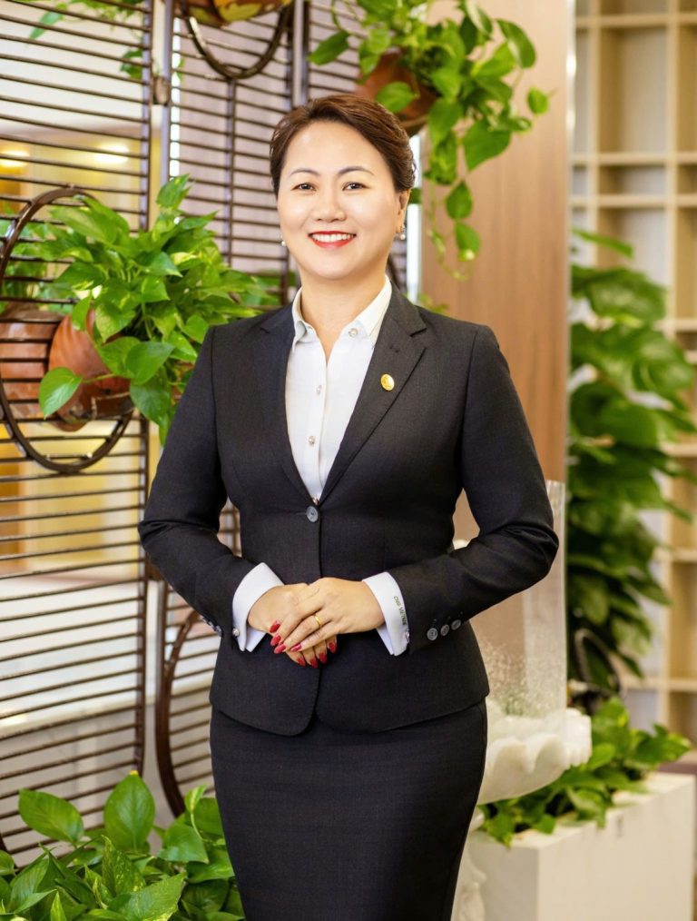 Bà Nguyễn Thị Hồng Hải