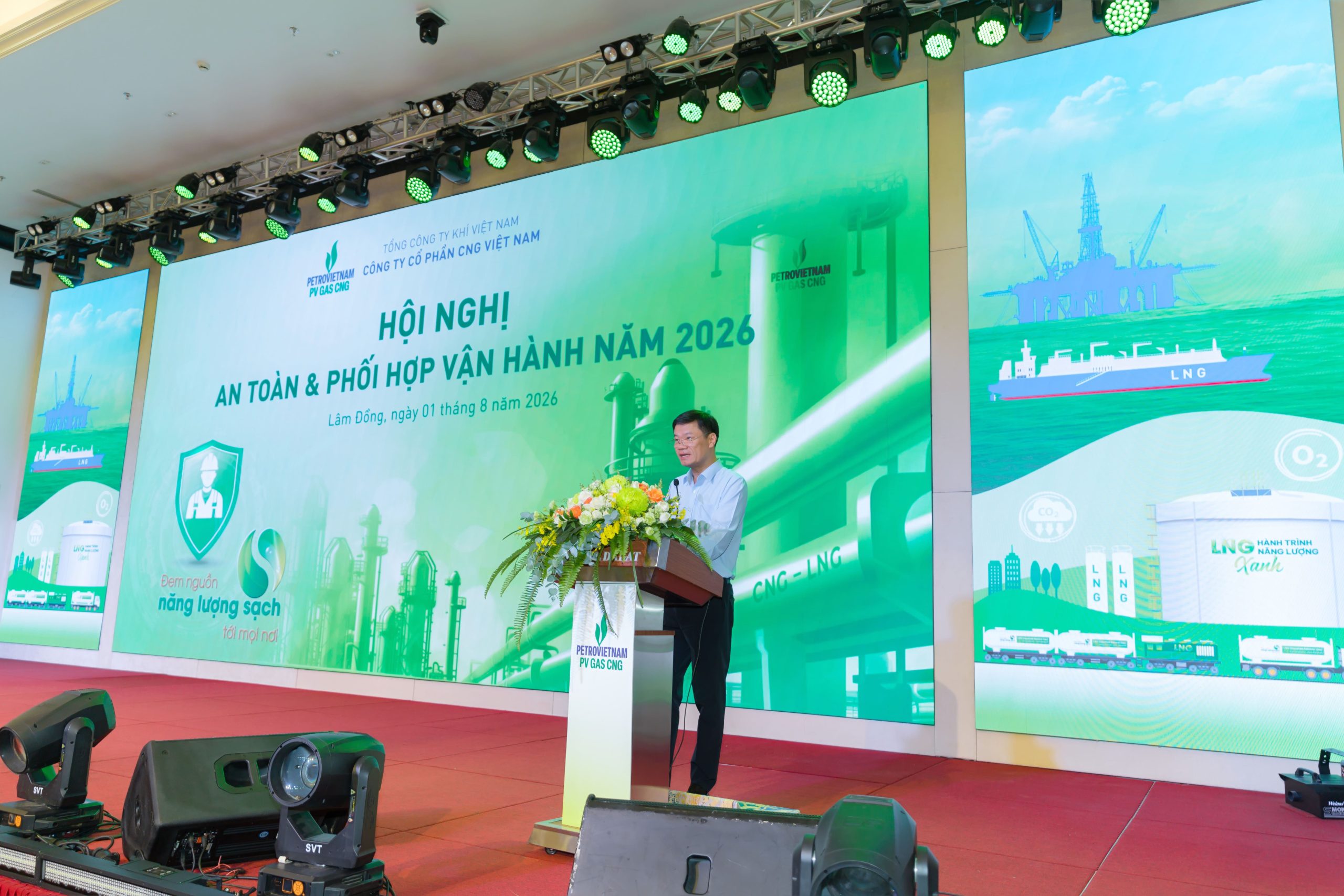 Ông Đỗ Đức Thái – Trưởng Ban An toàn Sức khỏe Môi trường Tổng Công ty Khí Việt Nam phát biểu tại Hội nghị