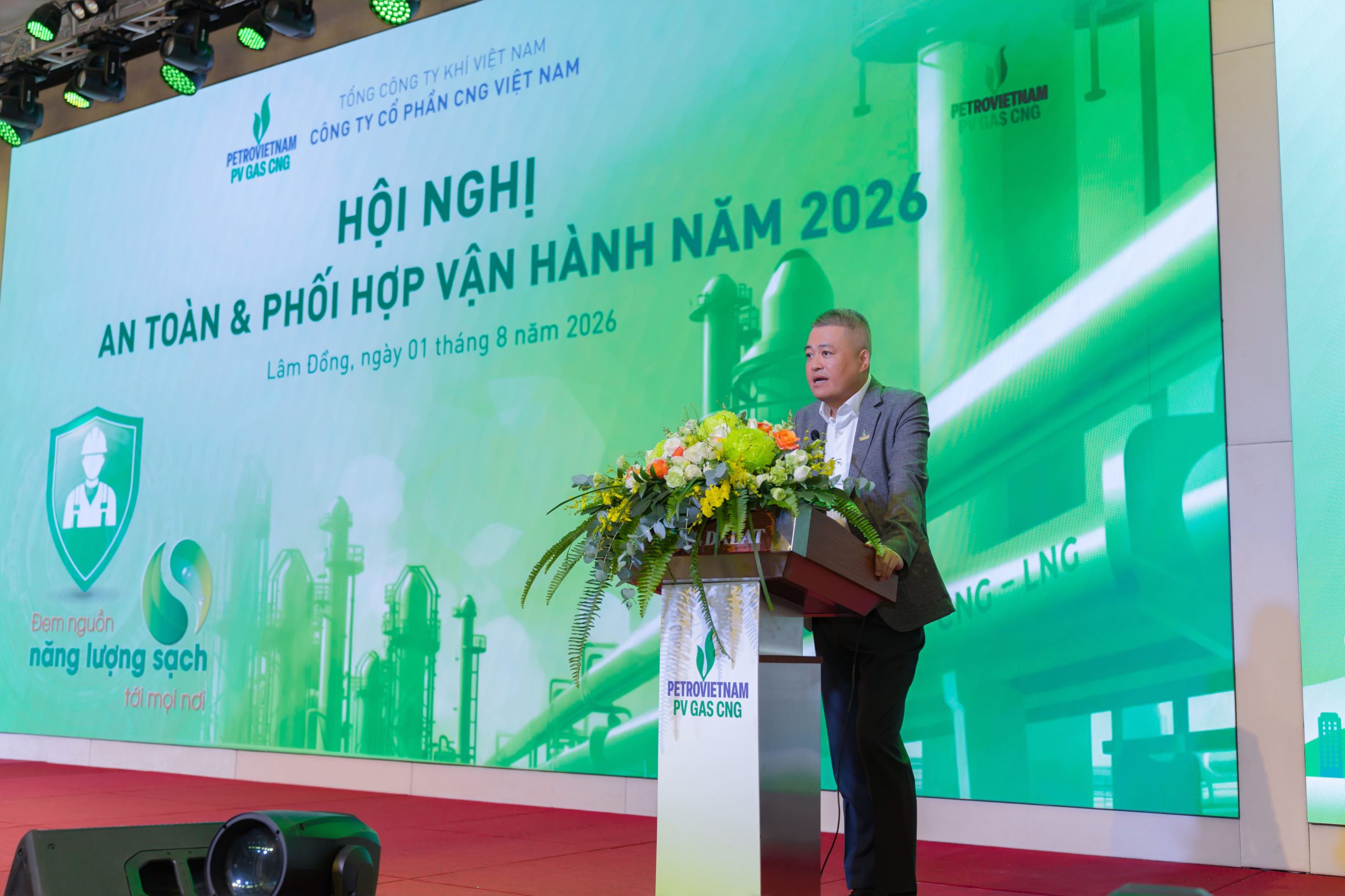 Ông Vũ Duy Đông – Giám đốc CTCP CNG Việt Nam phát biểu khai mạc hội nghị An toàn & Phối hợp vận hành năm 2026